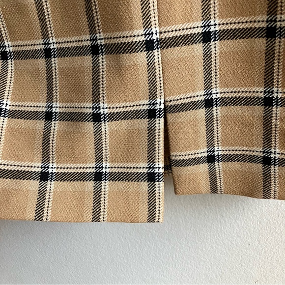 Wilfred Aritzia Plaid Mini Skirt Size 6 Tan Checkered Front Slit Preppy Academia - Picture 6 of 10